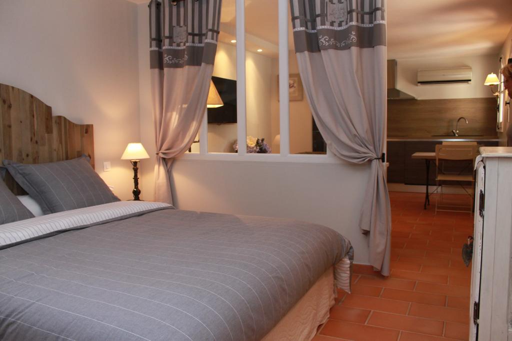 La Bastide Des Senteurs Hotel Peymeinade Kamer foto